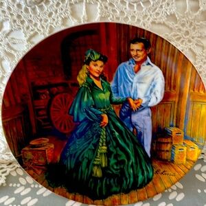 Limited Edition of “Scarlett’s Green Dress” collectors plate